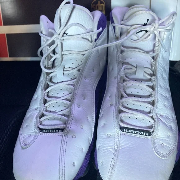 Jordan 13 Retro Lakers 2019.